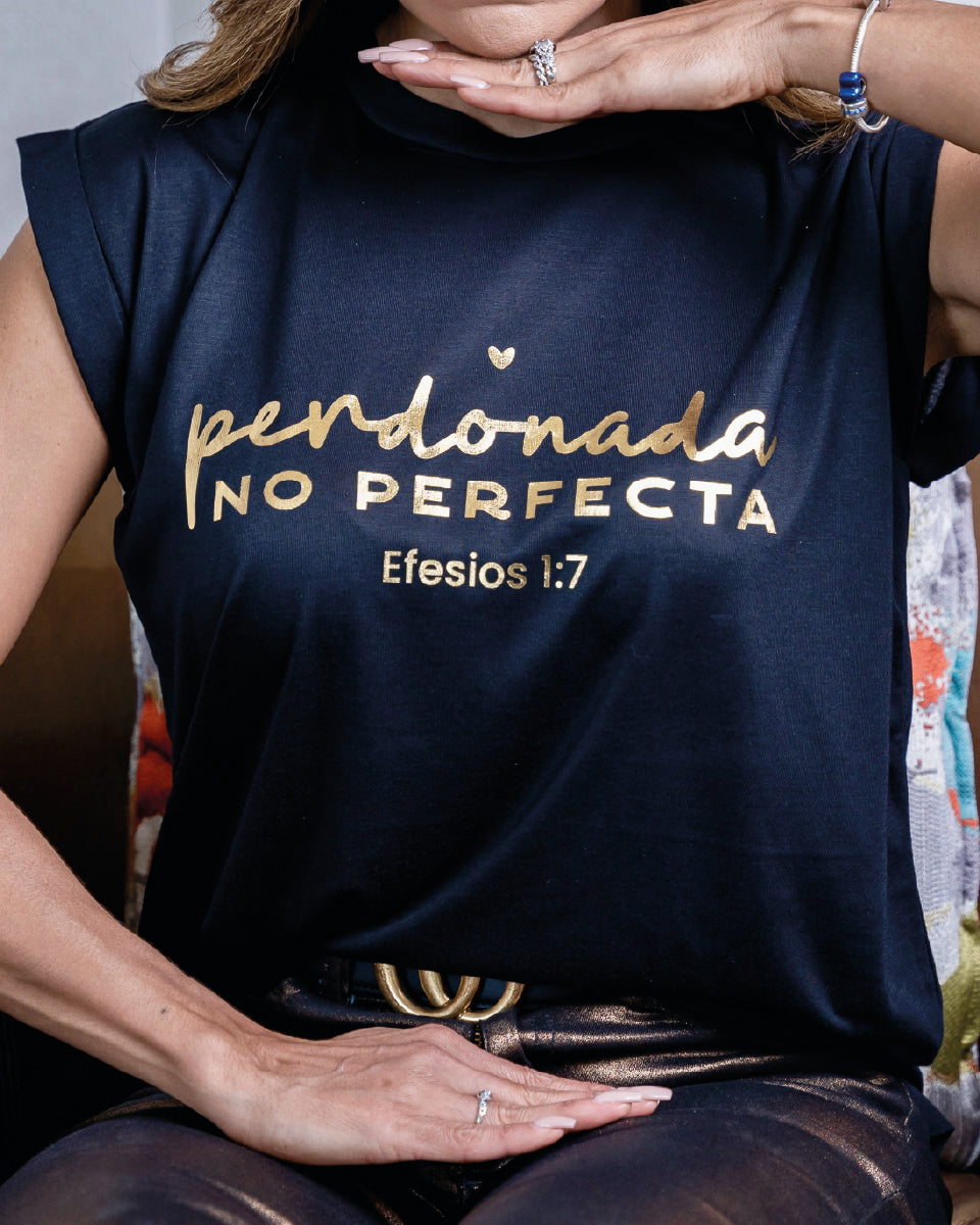 T-Shirt Perdonada No Perfecta - Negra